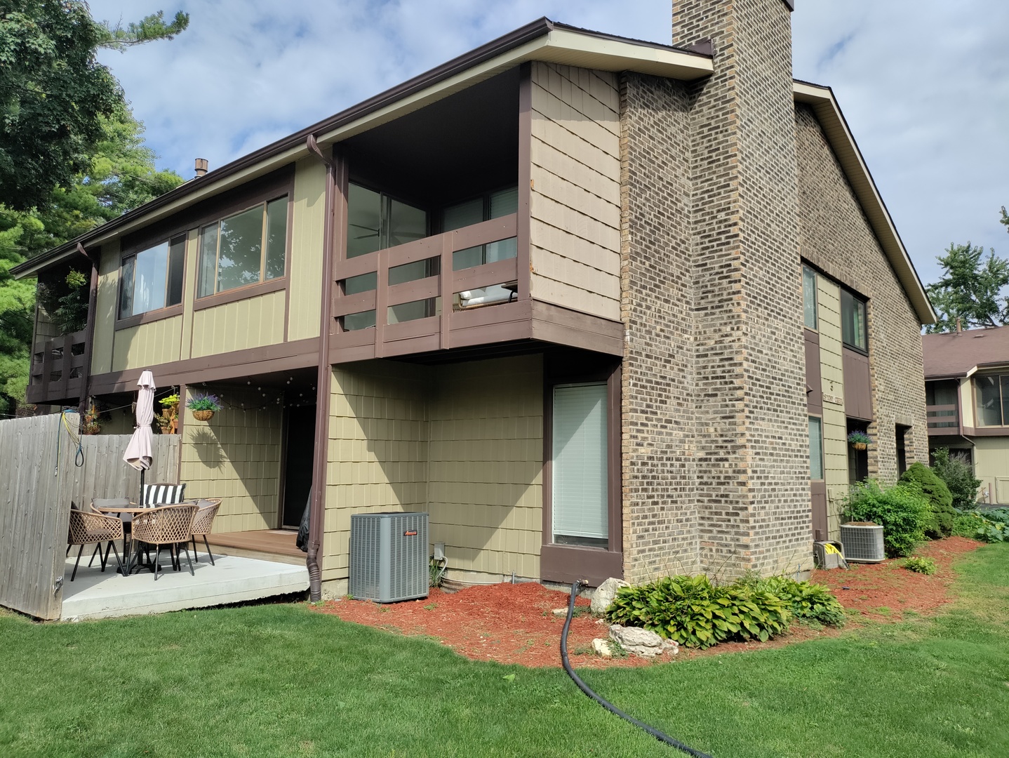 3 Stoney Creek Drive #A, Palos Hills, IL 60465