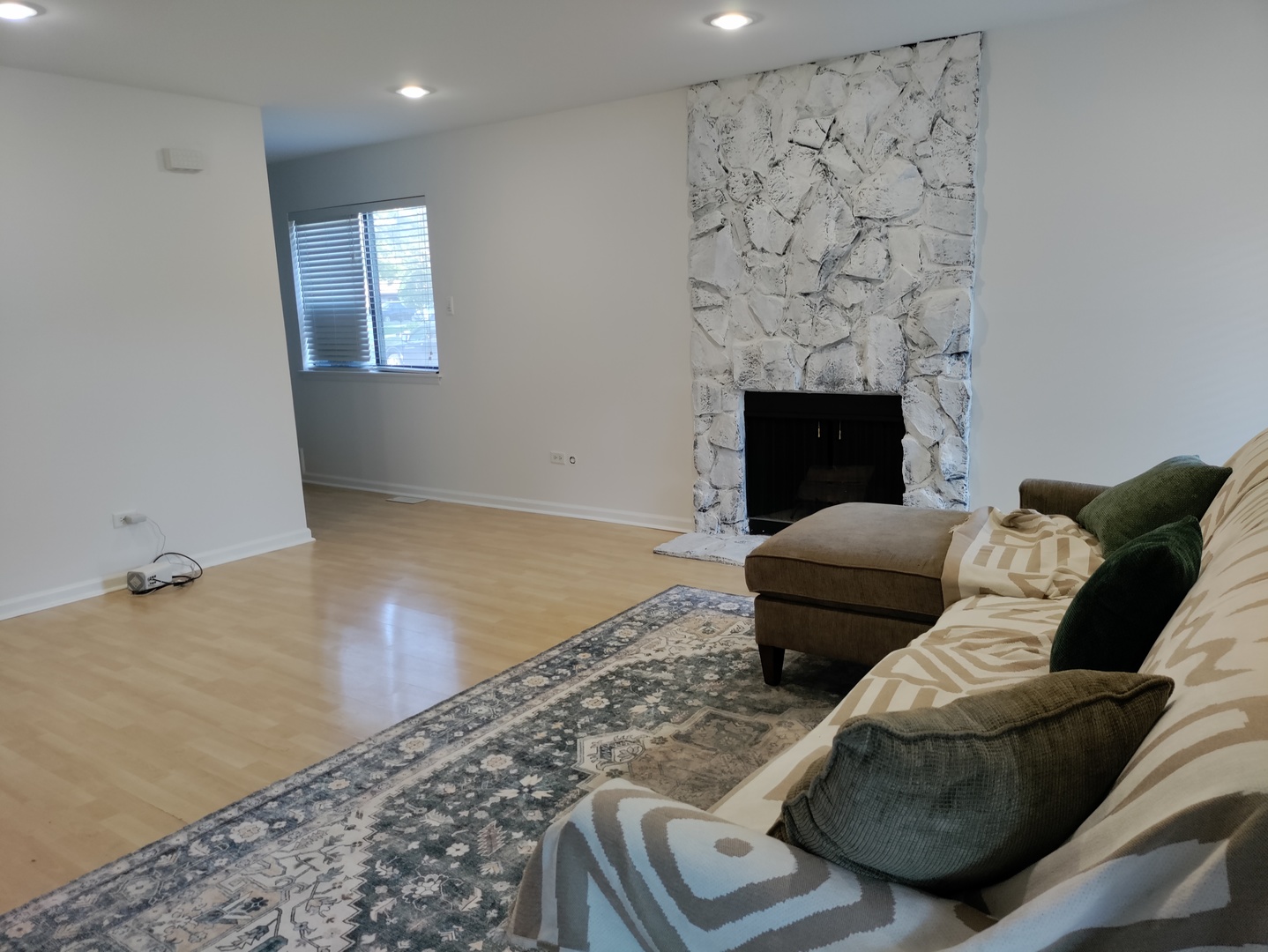 3 Stoney Creek Drive #A, Palos Hills, IL 60465