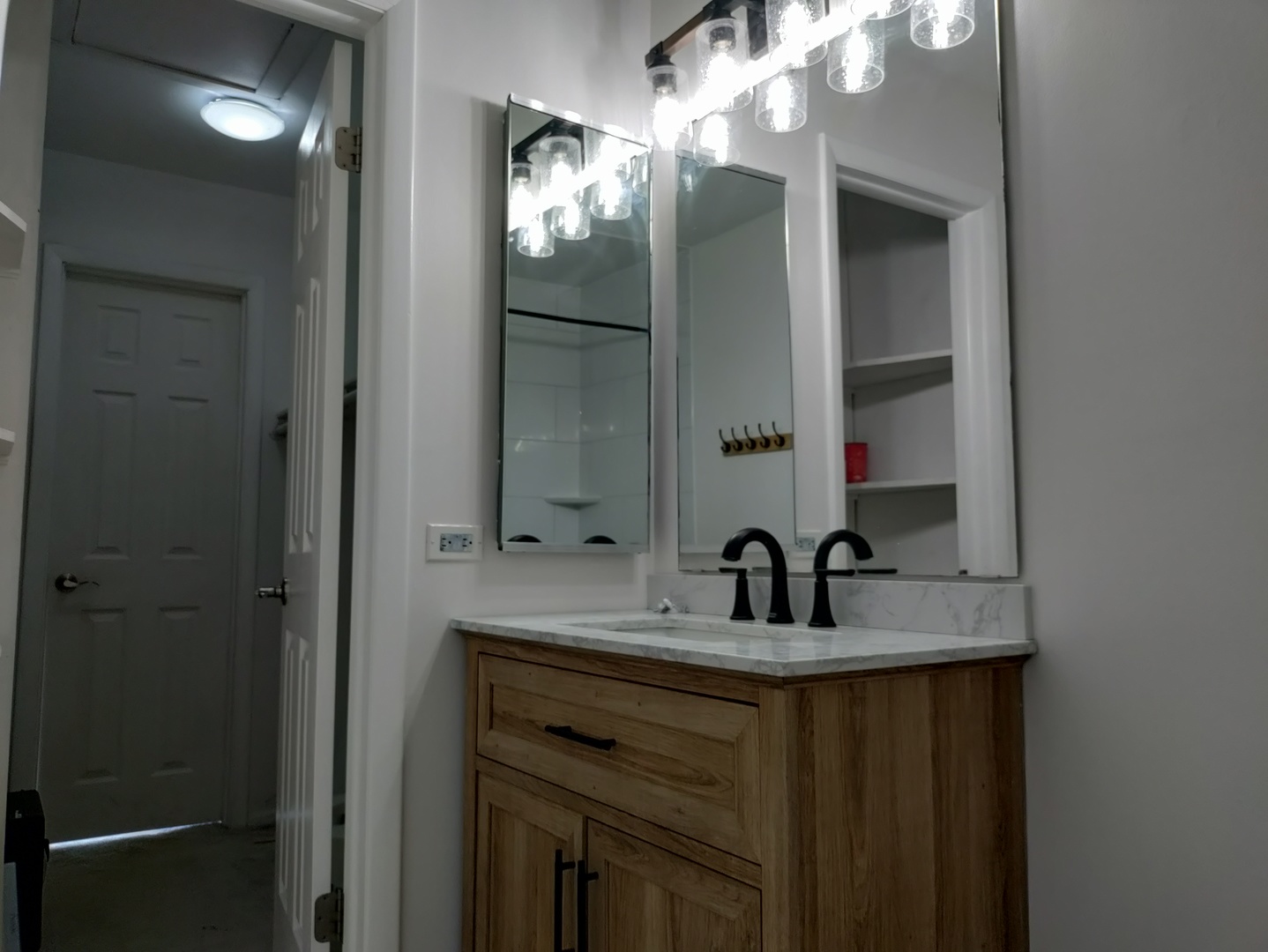 3 Stoney Creek Drive #A, Palos Hills, IL 60465