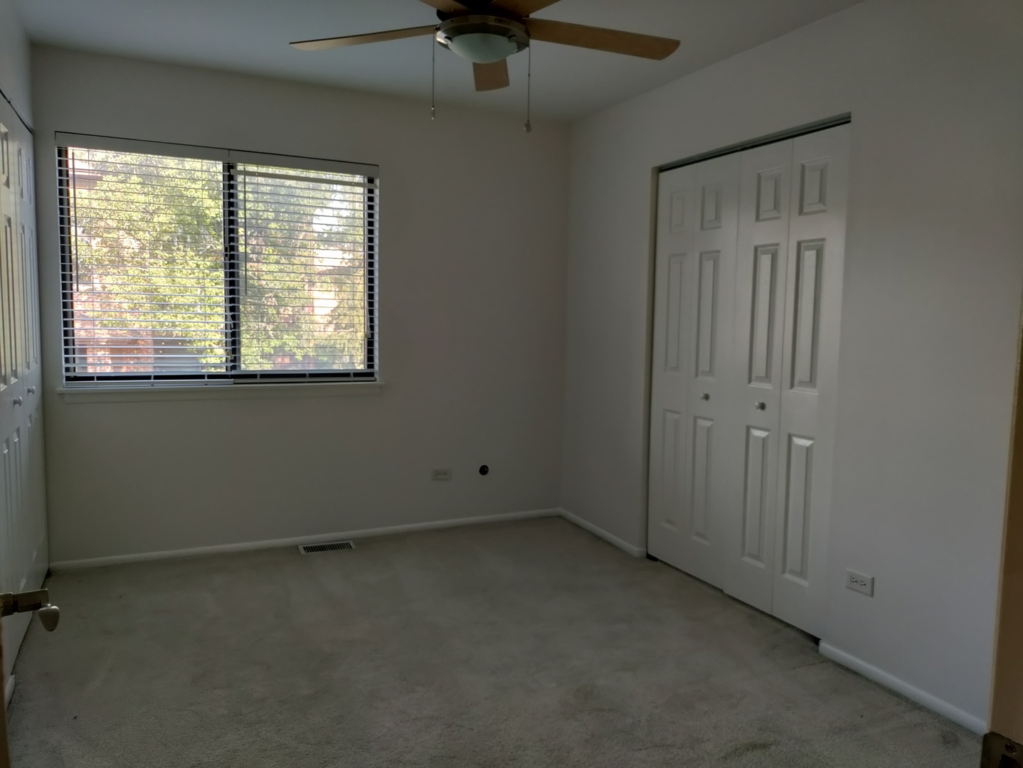 3 Stoney Creek Drive #A, Palos Hills, IL 60465