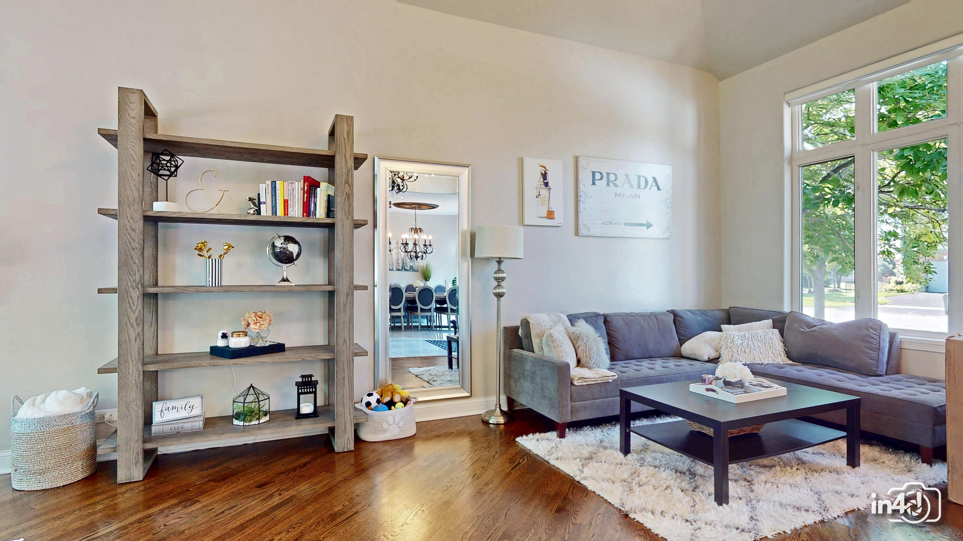 2207 SISTERS Avenue, Naperville, IL 60564