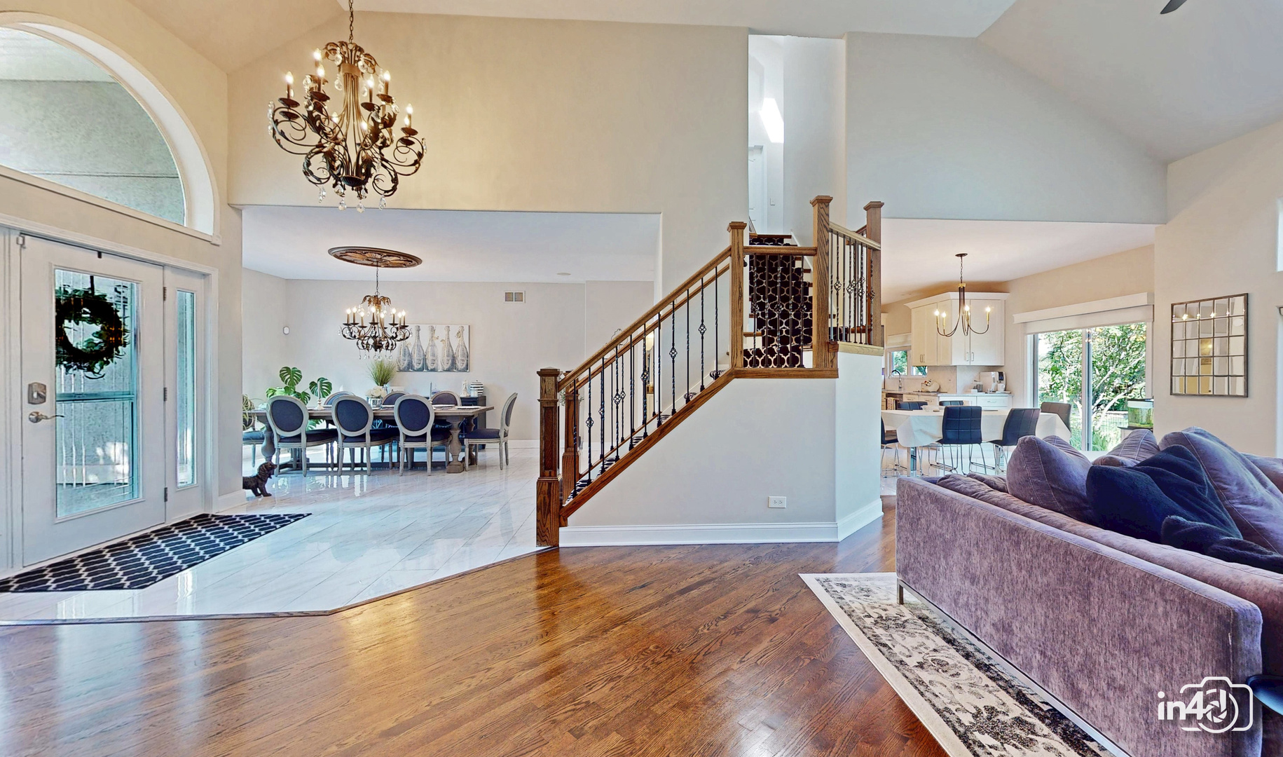 2207 SISTERS Avenue, Naperville, IL 60564
