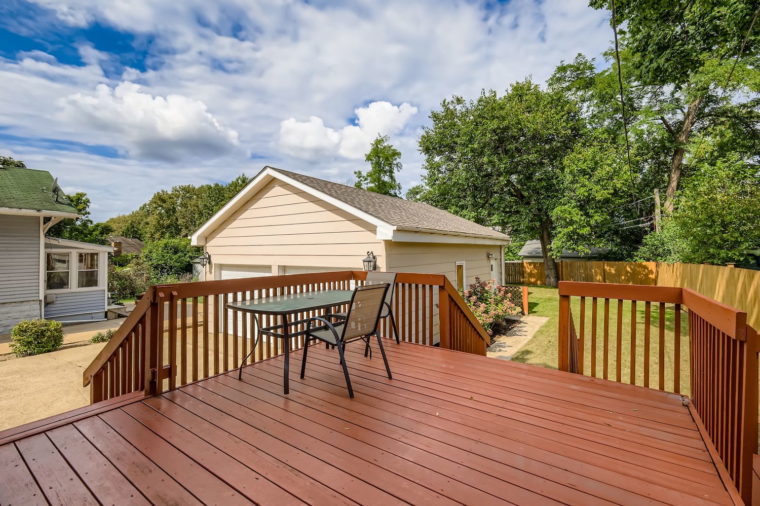 1136 E Kenilworth Avenue, Lombard, IL 60148