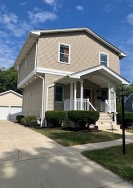 1136 E Kenilworth Avenue, Lombard, IL 60148