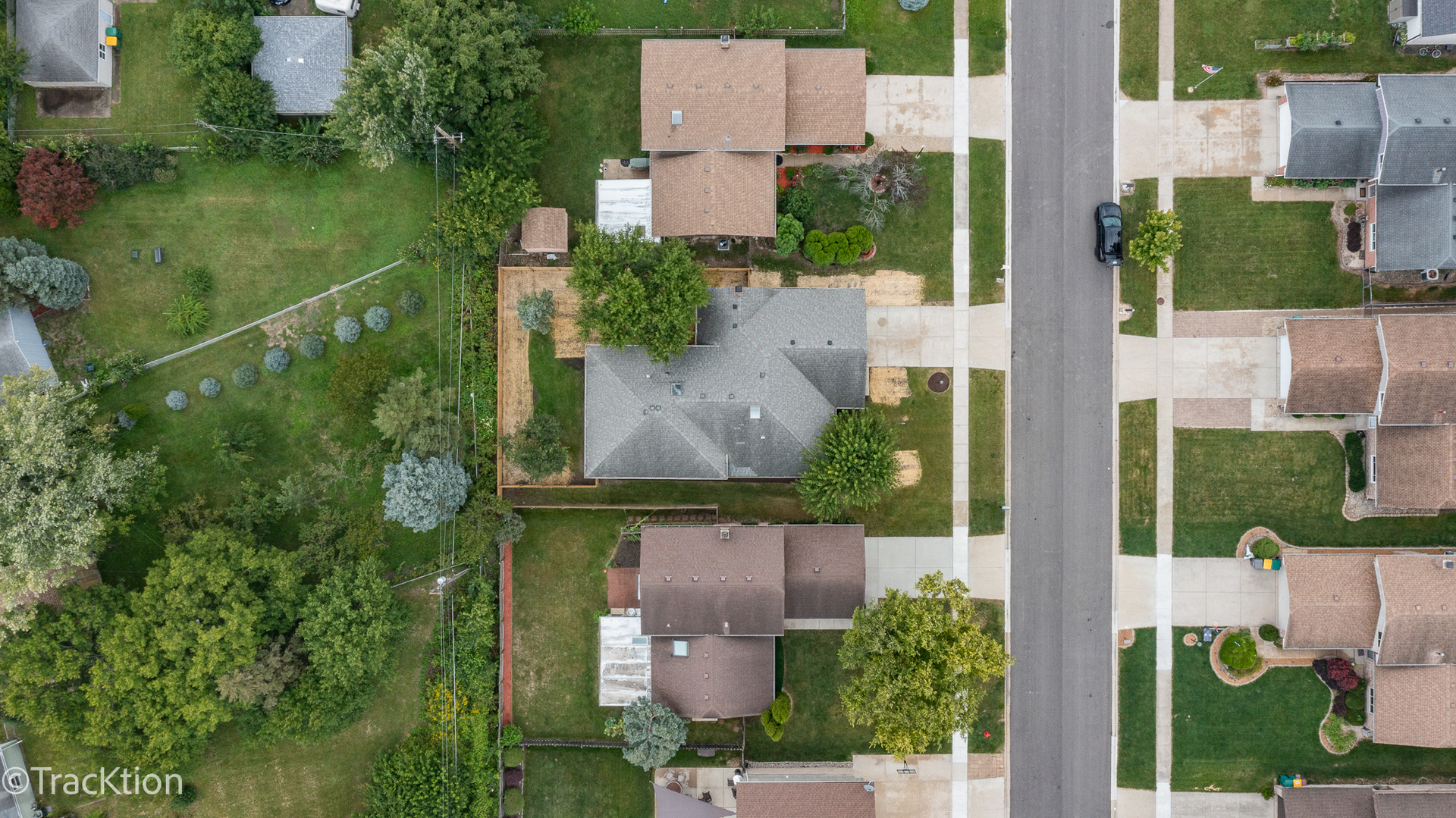 649 Gavin Avenue, Romeoville, IL 60446