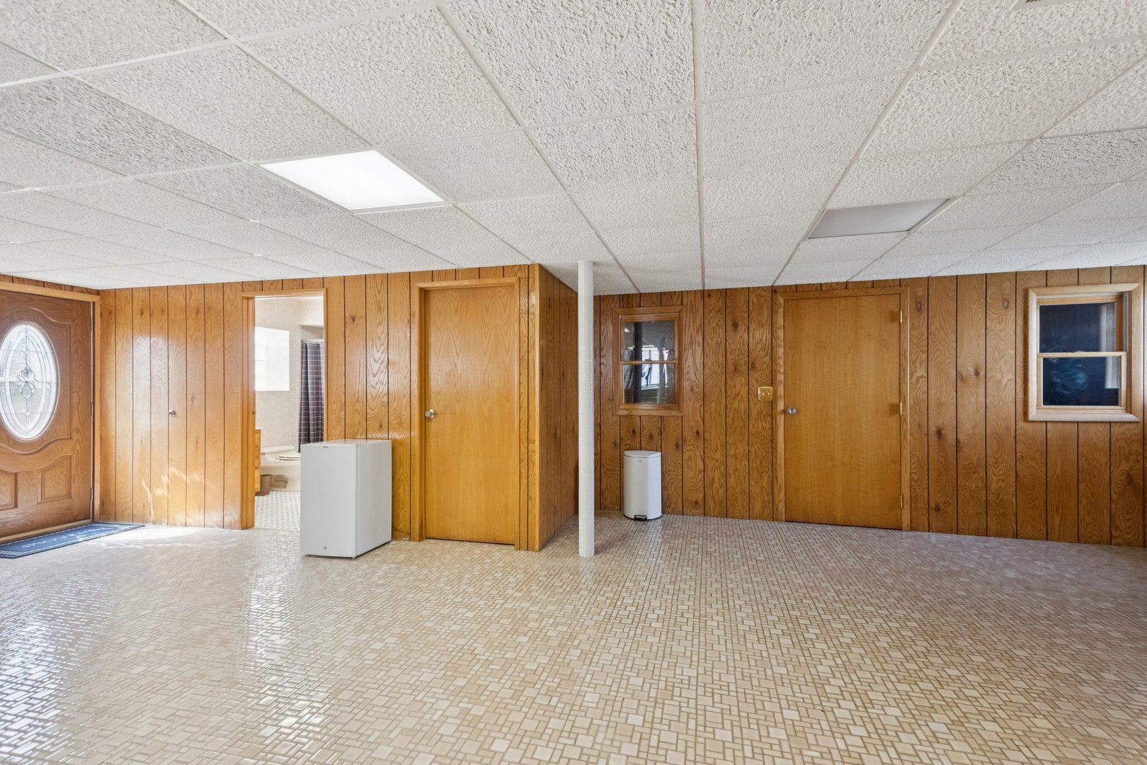 715 Fuller Road, Gurnee, IL 60031