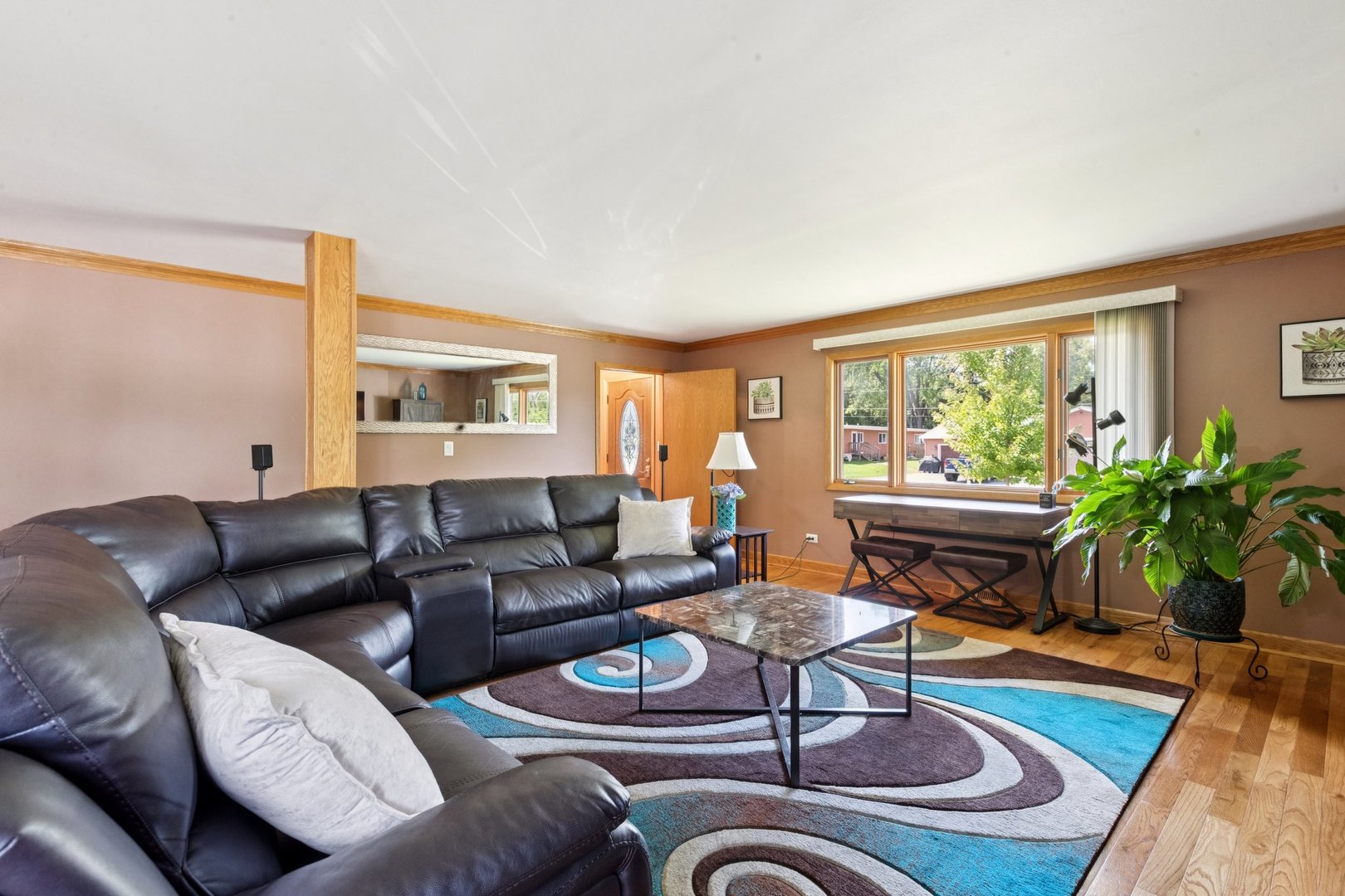 715 Fuller Road, Gurnee, IL 60031