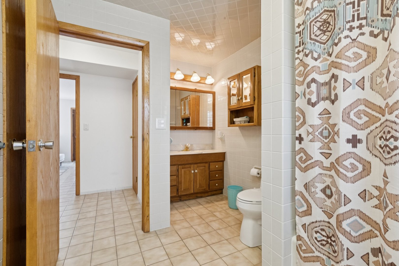 715 Fuller Road, Gurnee, IL 60031
