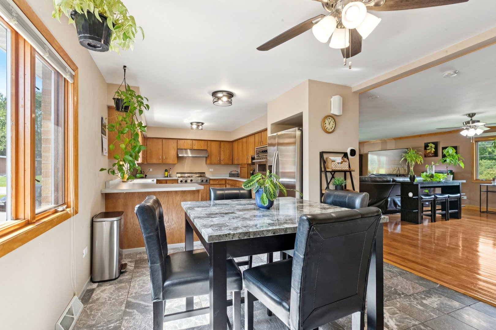 715 Fuller Road, Gurnee, IL 60031