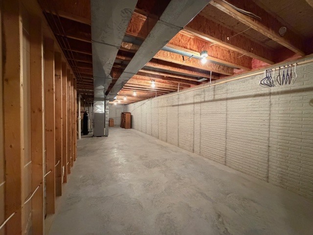 5897 Country Meadow Lane, Clinton, IL 61727