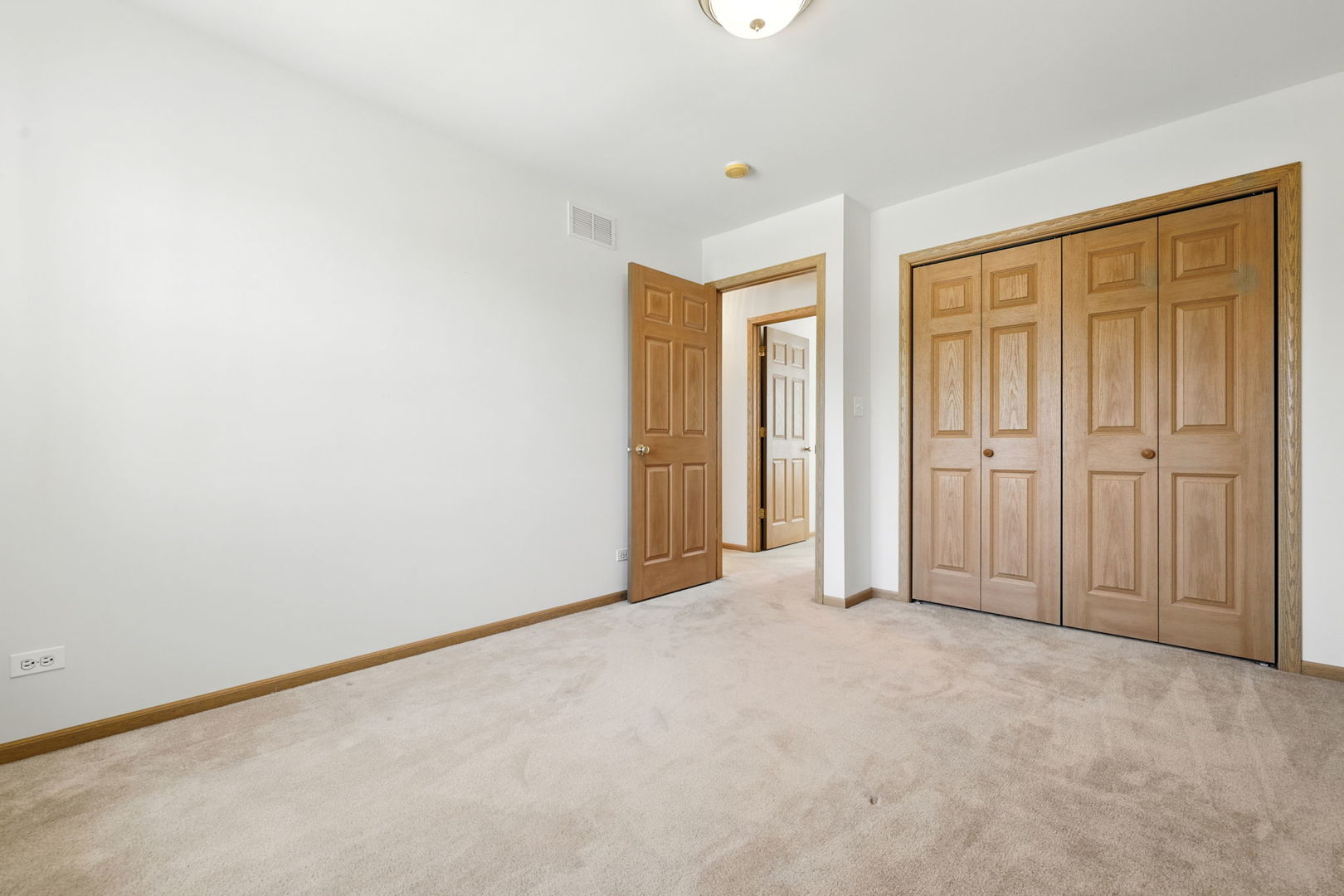 2218 Matthew Place, Zion, IL 60099