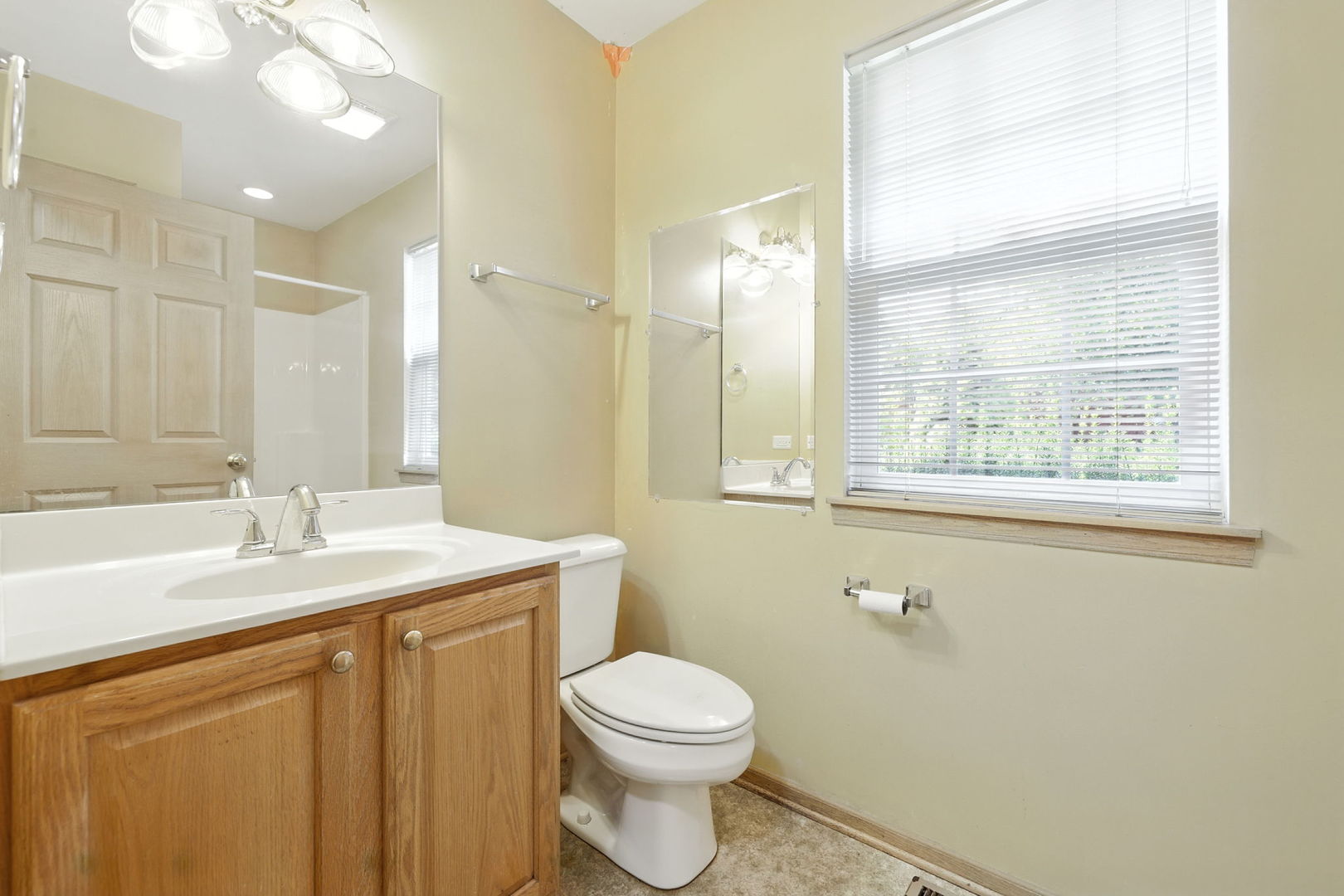 2218 Matthew Place, Zion, IL 60099