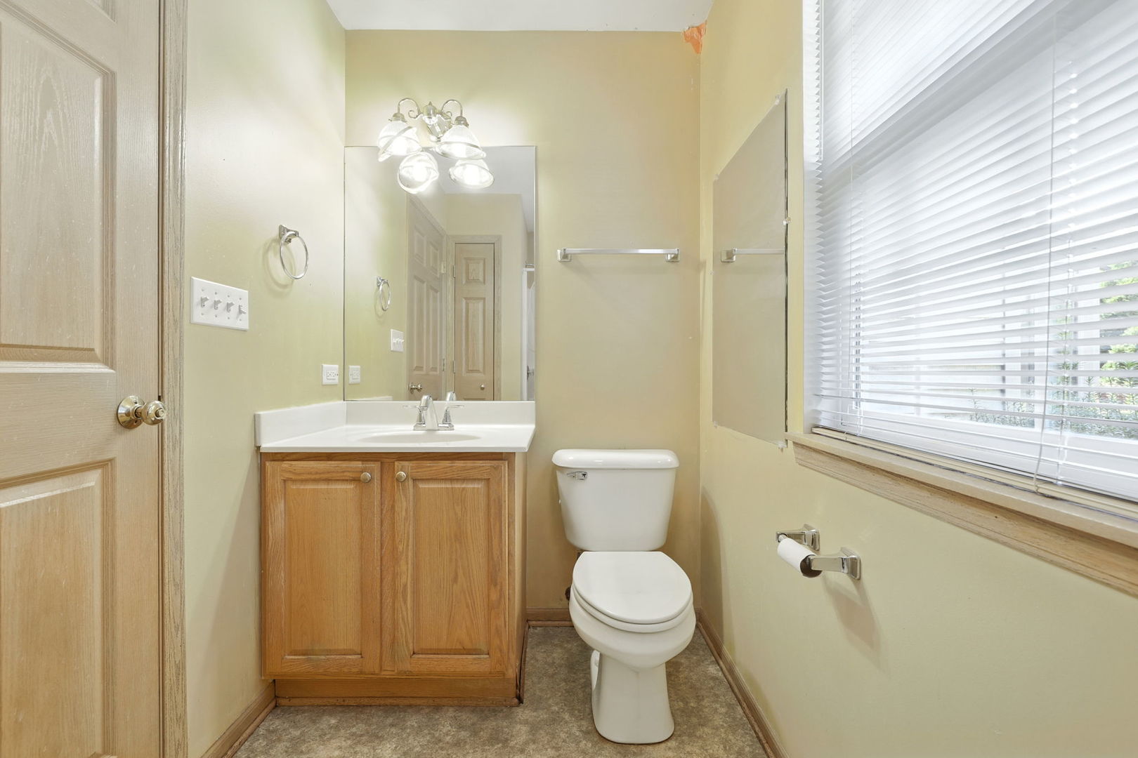 2218 Matthew Place, Zion, IL 60099
