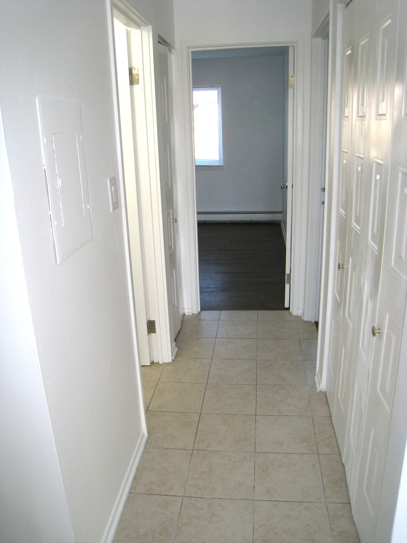 187 PICKWICK Drive #3F, Schaumburg, IL 60193