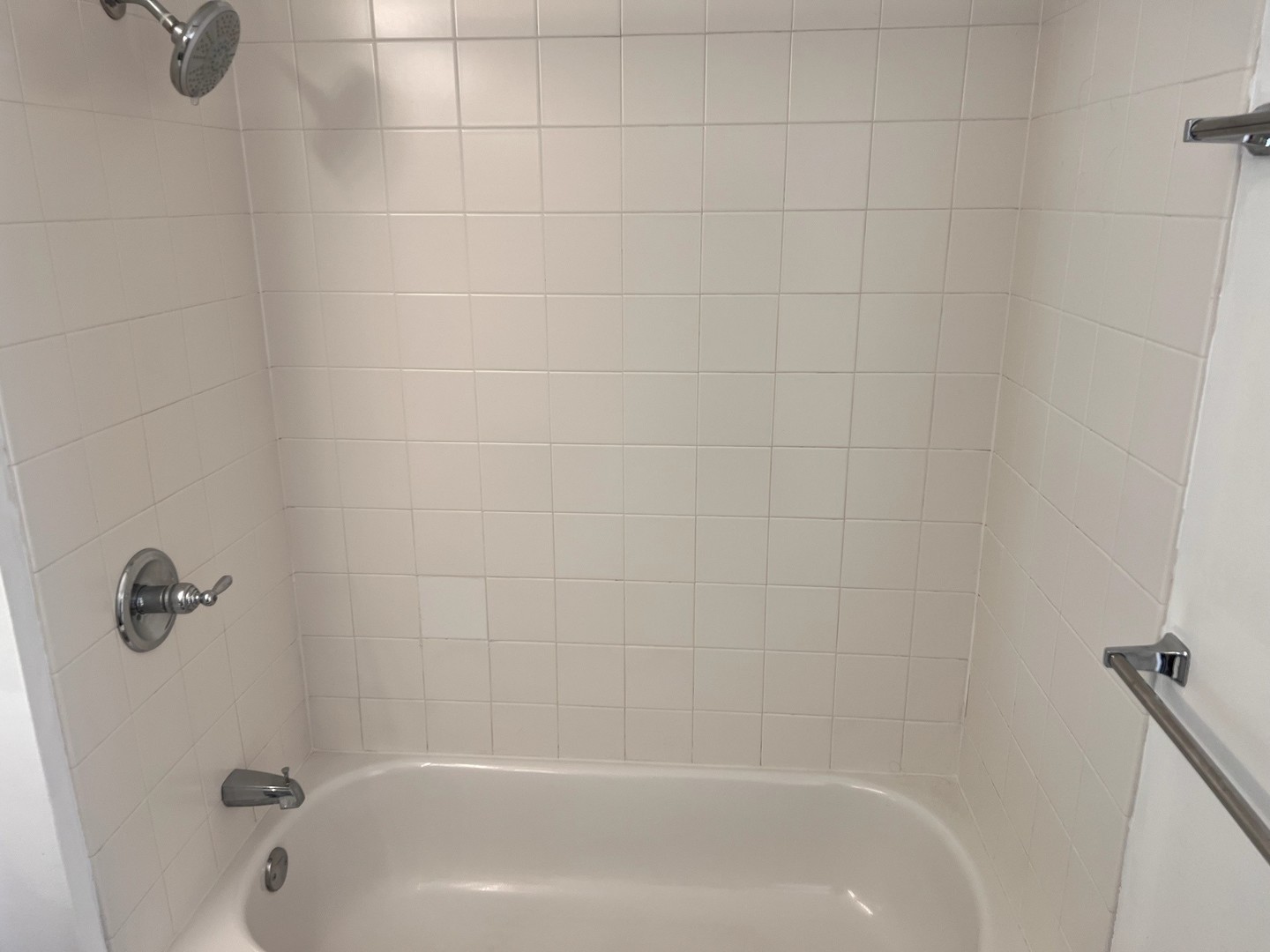 401 E Ontario Street #406, Chicago, IL 60611
