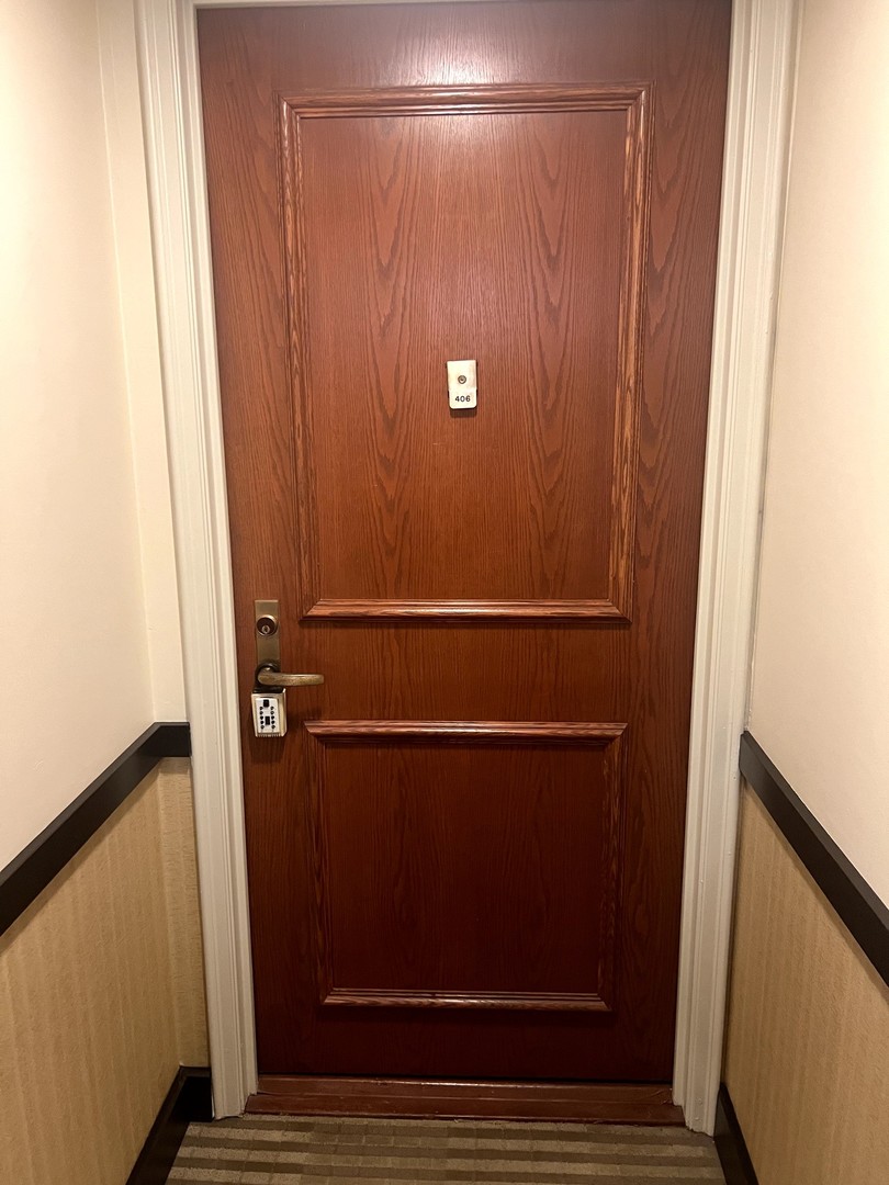 401 E Ontario Street #406, Chicago, IL 60611