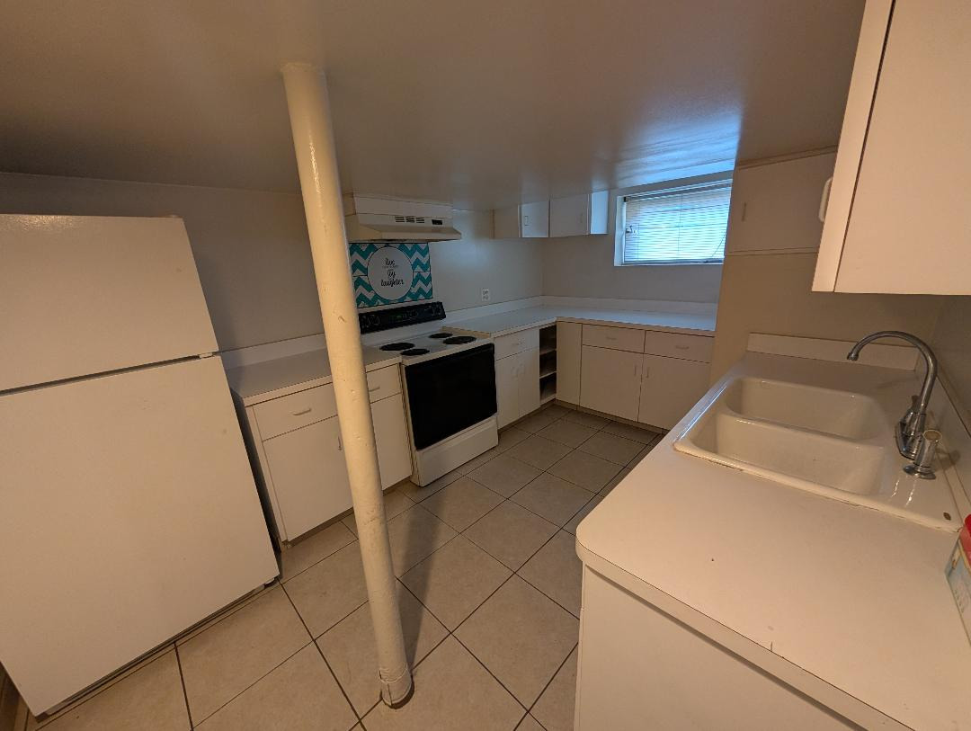 4420 VERNON Avenue, Brookfield, IL 60513