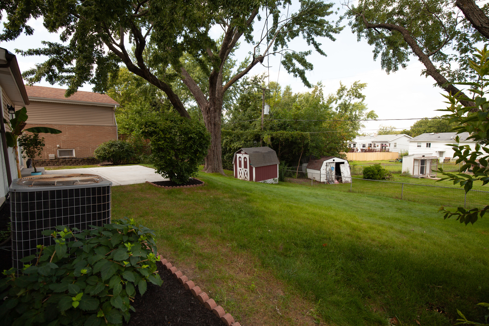 9012 W 89th Street, Hickory Hills, IL 60457