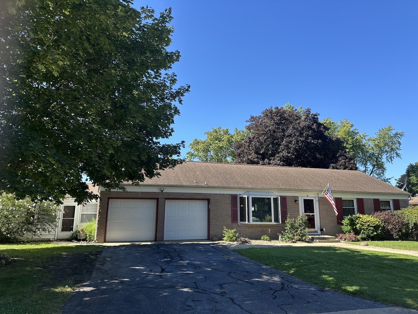 10 Oakwood Drive, Pontiac, IL 61764