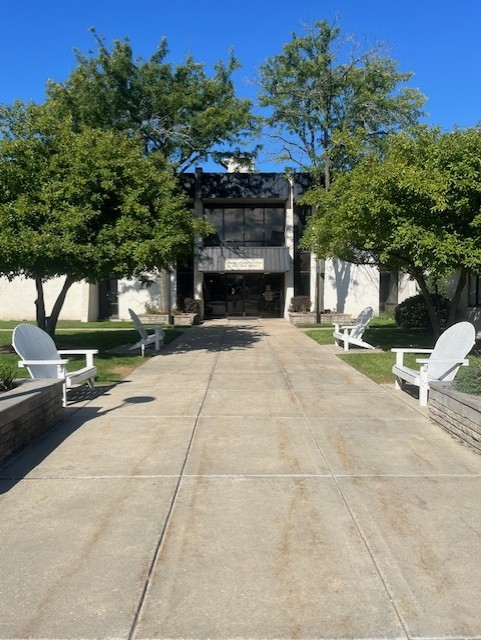 9098 W Terrace Drive #2I, Niles, IL 60714