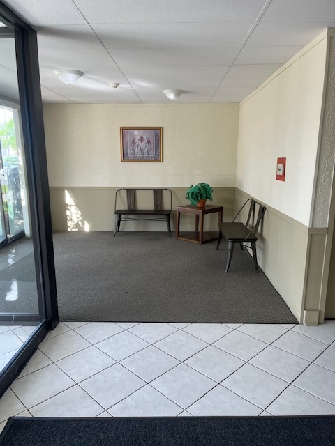 9098 W Terrace Drive #2I, Niles, IL 60714