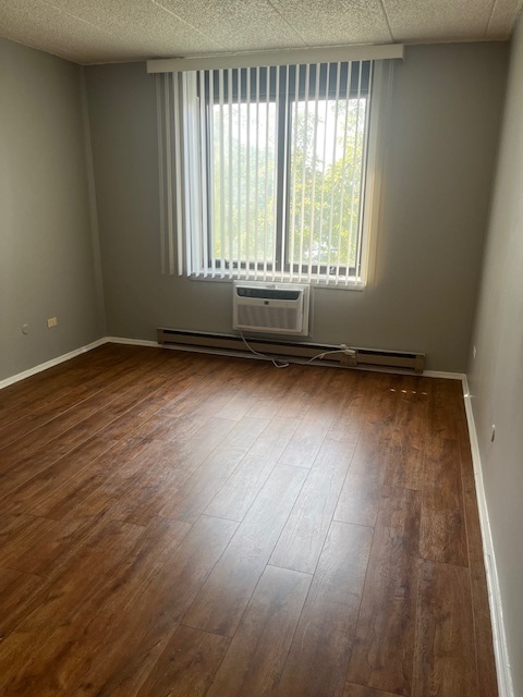 9098 W Terrace Drive #2I, Niles, IL 60714