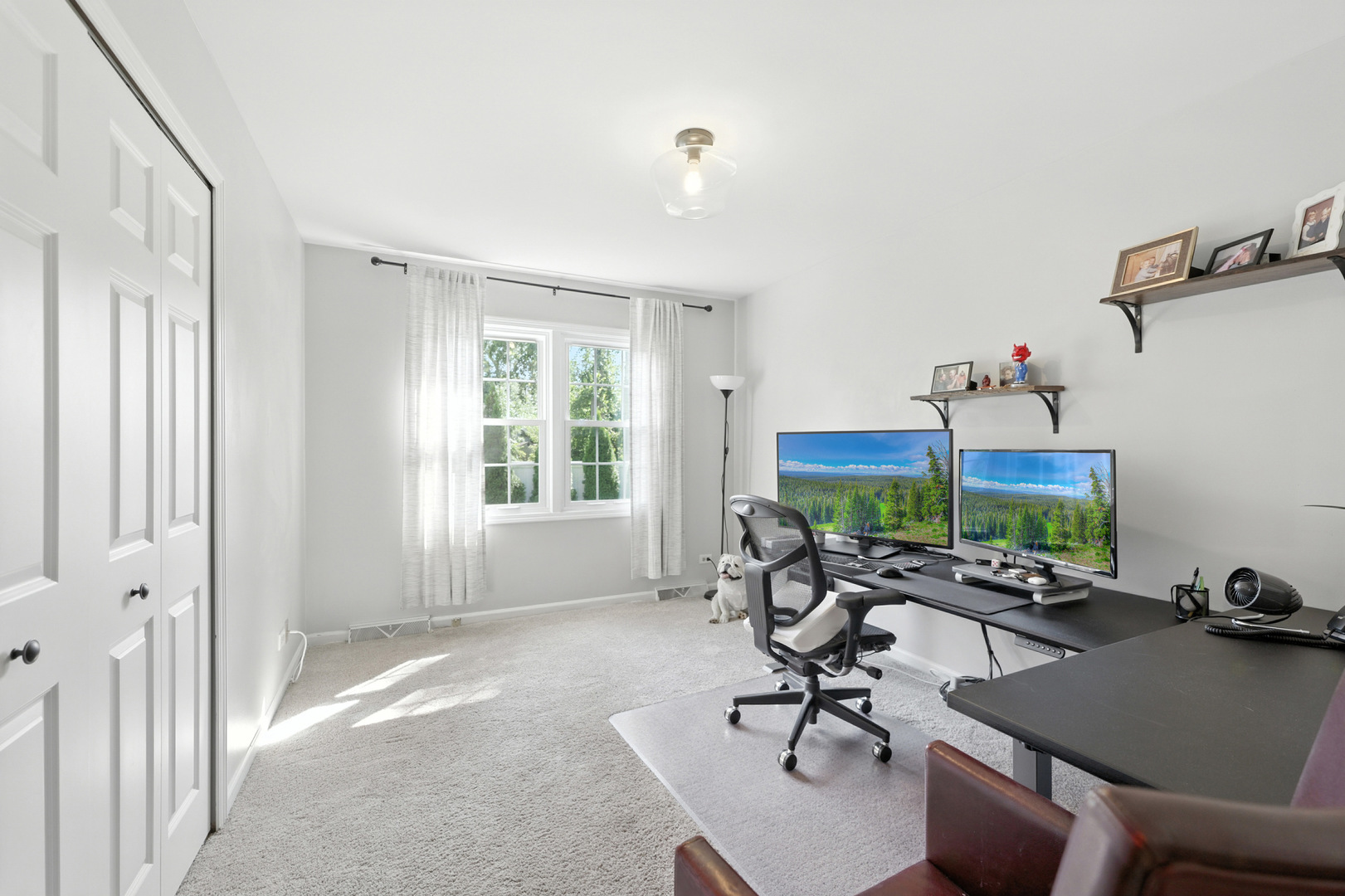 10 W 12TH Avenue, Naperville, IL 60563