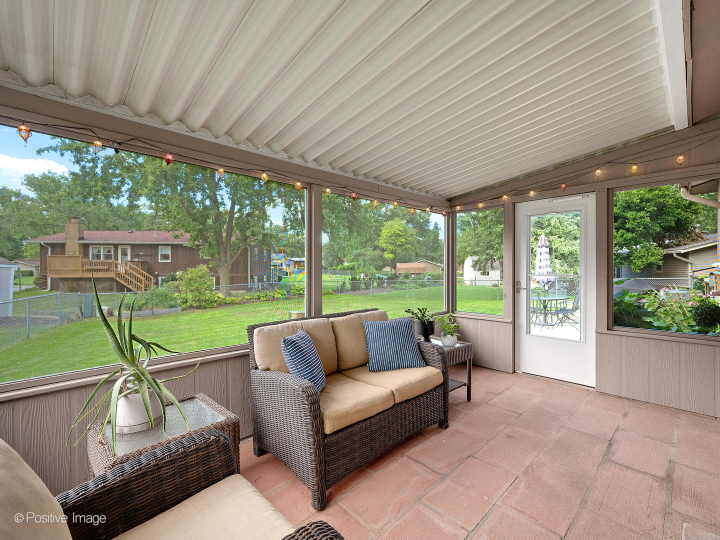 6924 Valley View Drive, Downers Grove, IL 60516