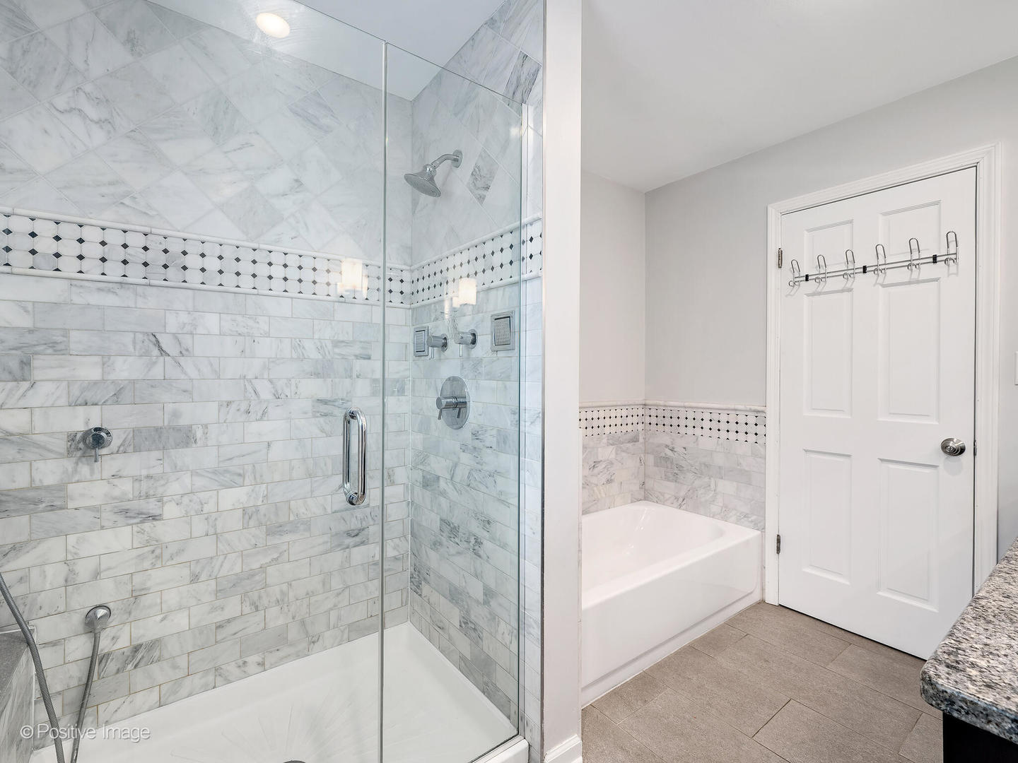6924 Valley View Drive, Downers Grove, IL 60516