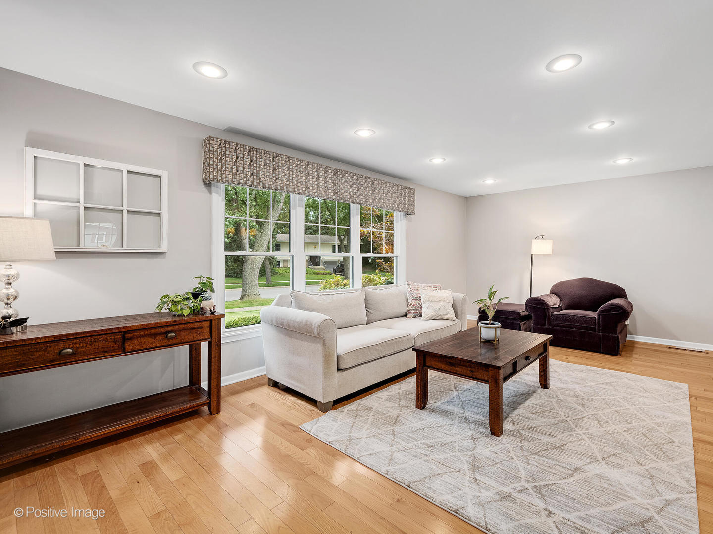 6924 Valley View Drive, Downers Grove, IL 60516