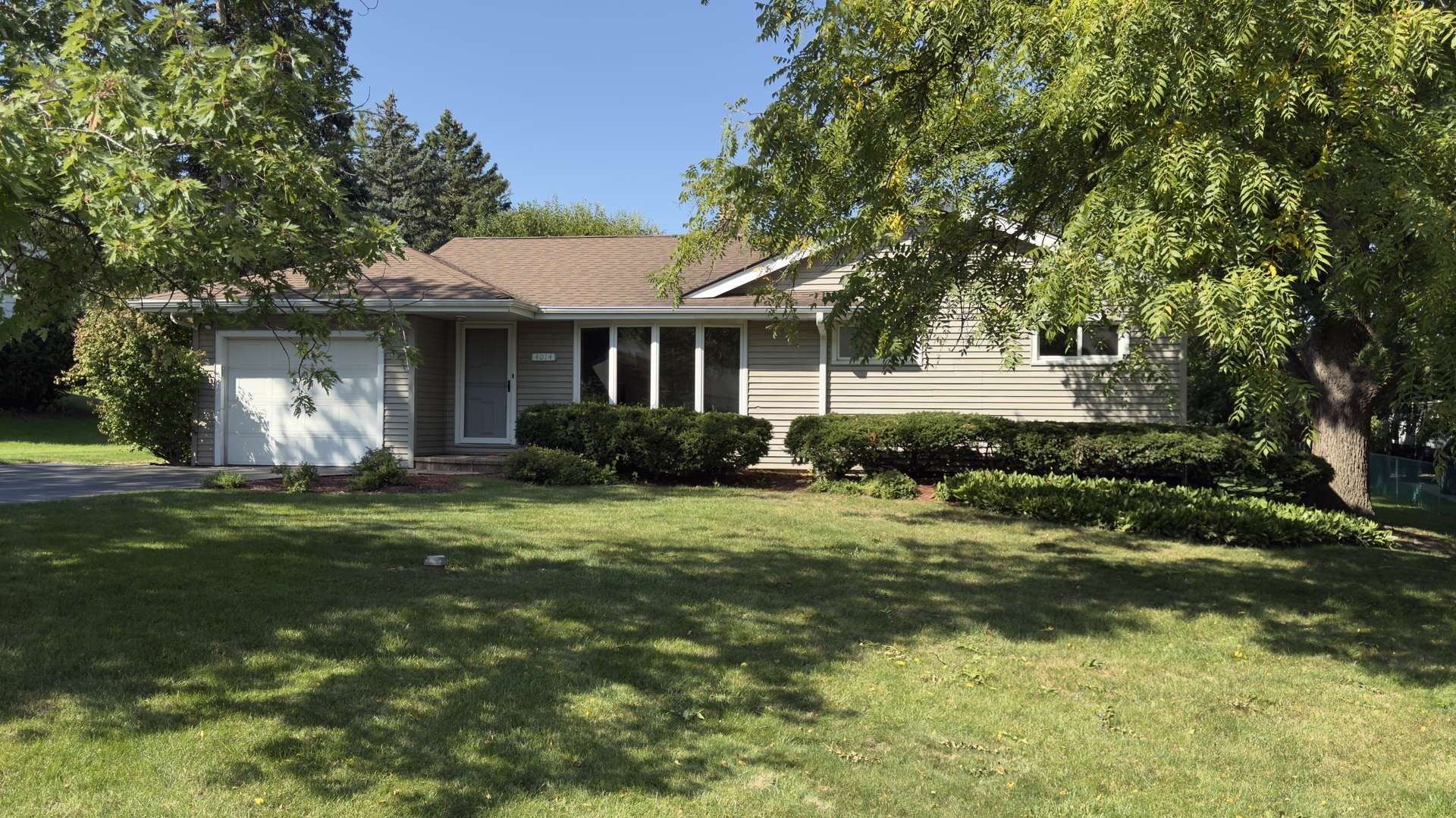 4014 Morton Avenue, Downers Grove, IL 60515