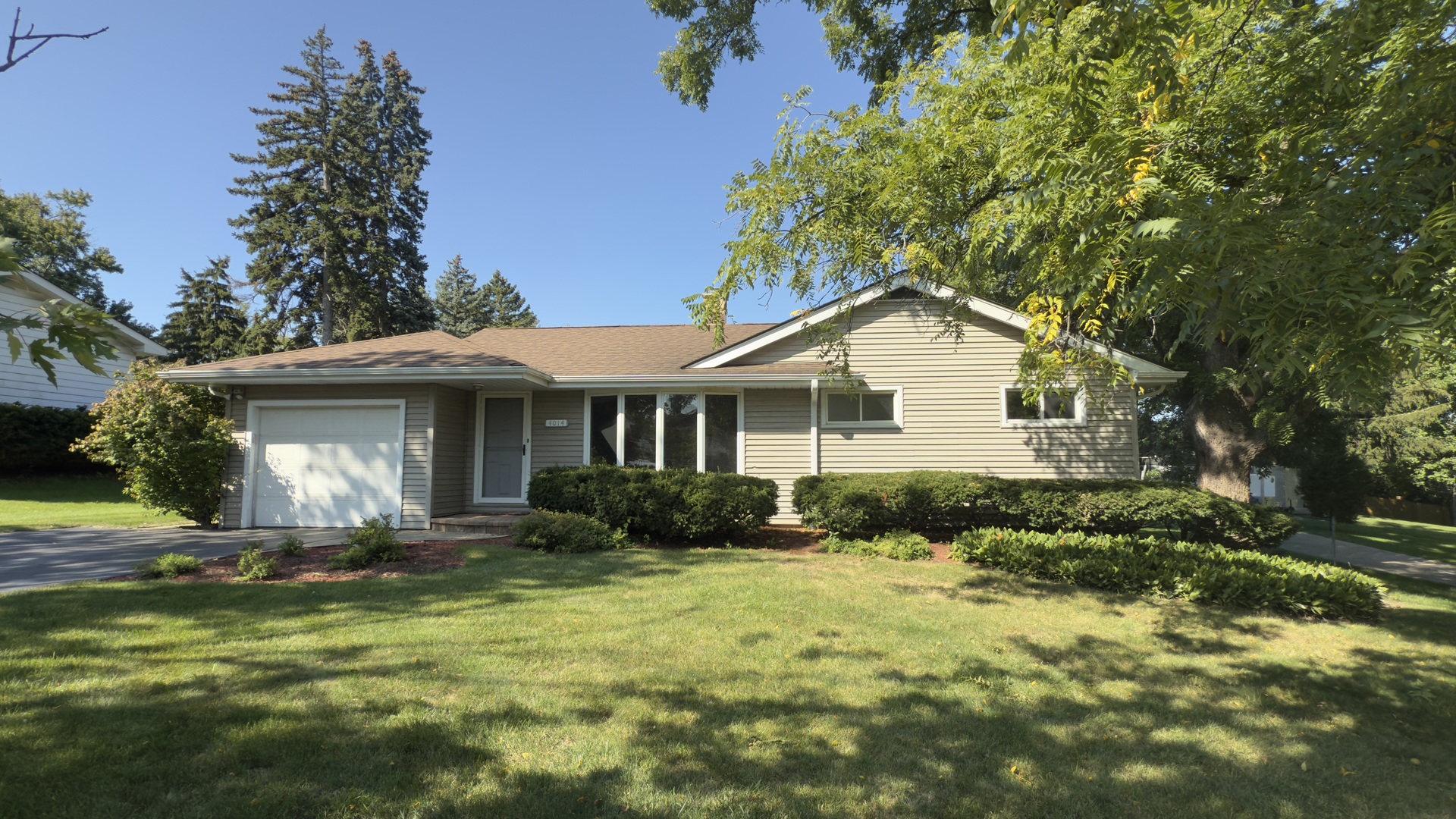 4014 Morton Avenue, Downers Grove, IL 60515
