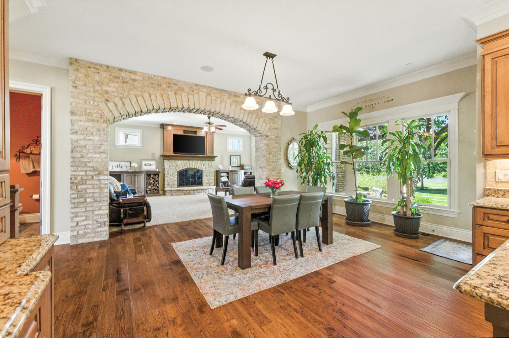 3658 Broadleaf Avenue, Elgin, IL 60124