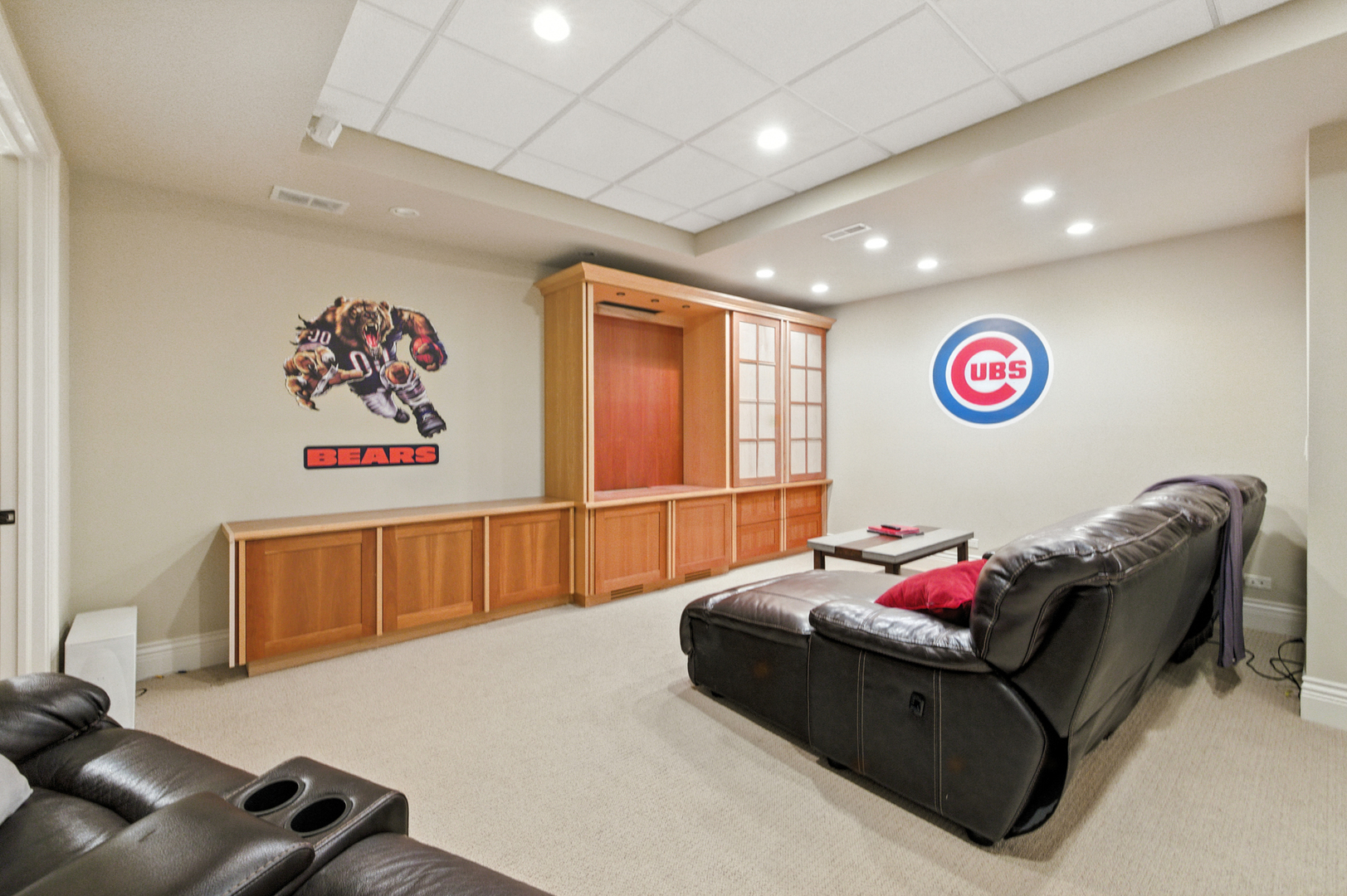 3658 Broadleaf Avenue, Elgin, IL 60124