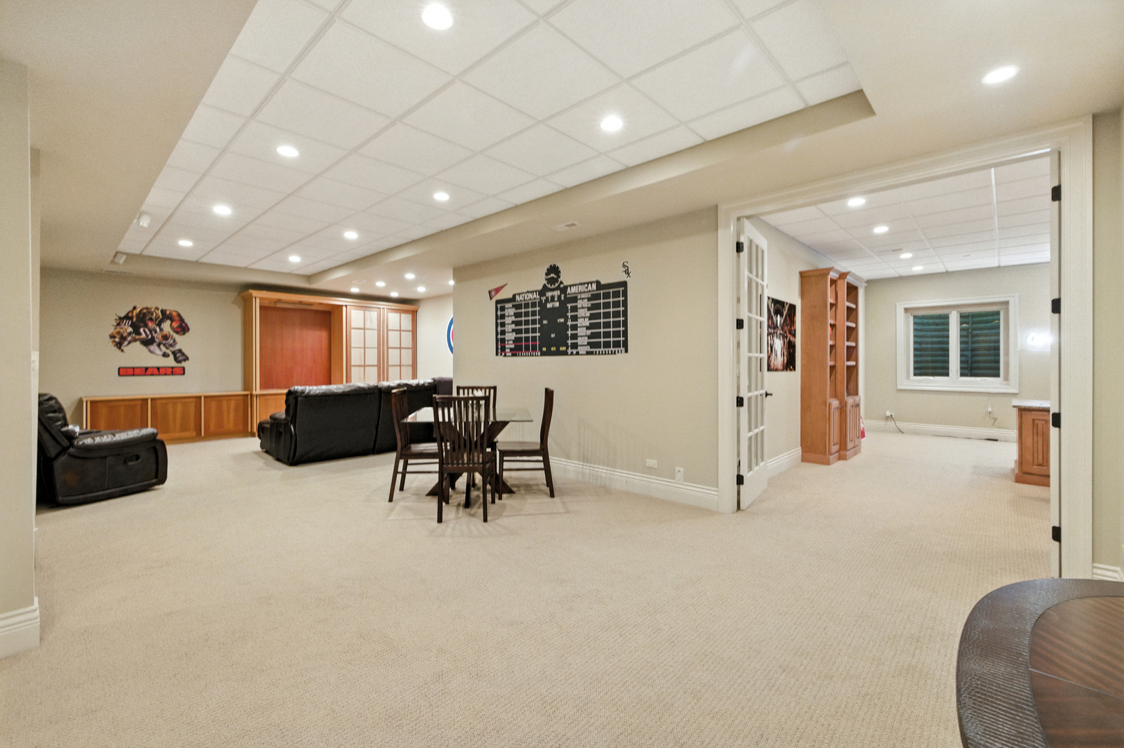 3658 Broadleaf Avenue, Elgin, IL 60124