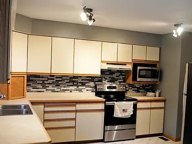 4725 W Crystal Lake Road #0, McHenry, IL 60050