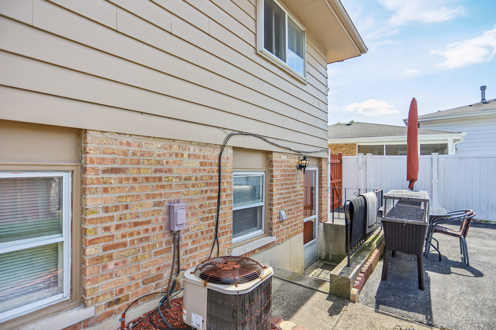 18040 Olympia Drive, Country Club Hills, IL 60478