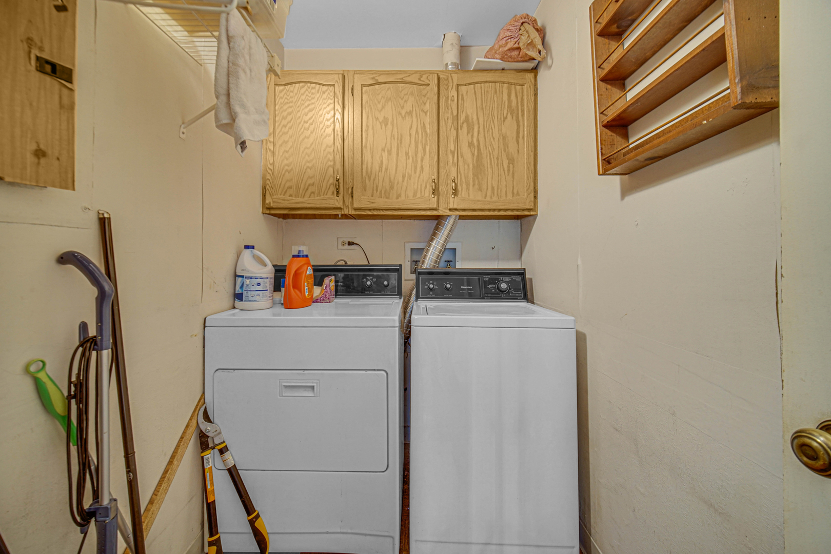 127 Acacia Circle #505, Indian Head Park, IL 60525
