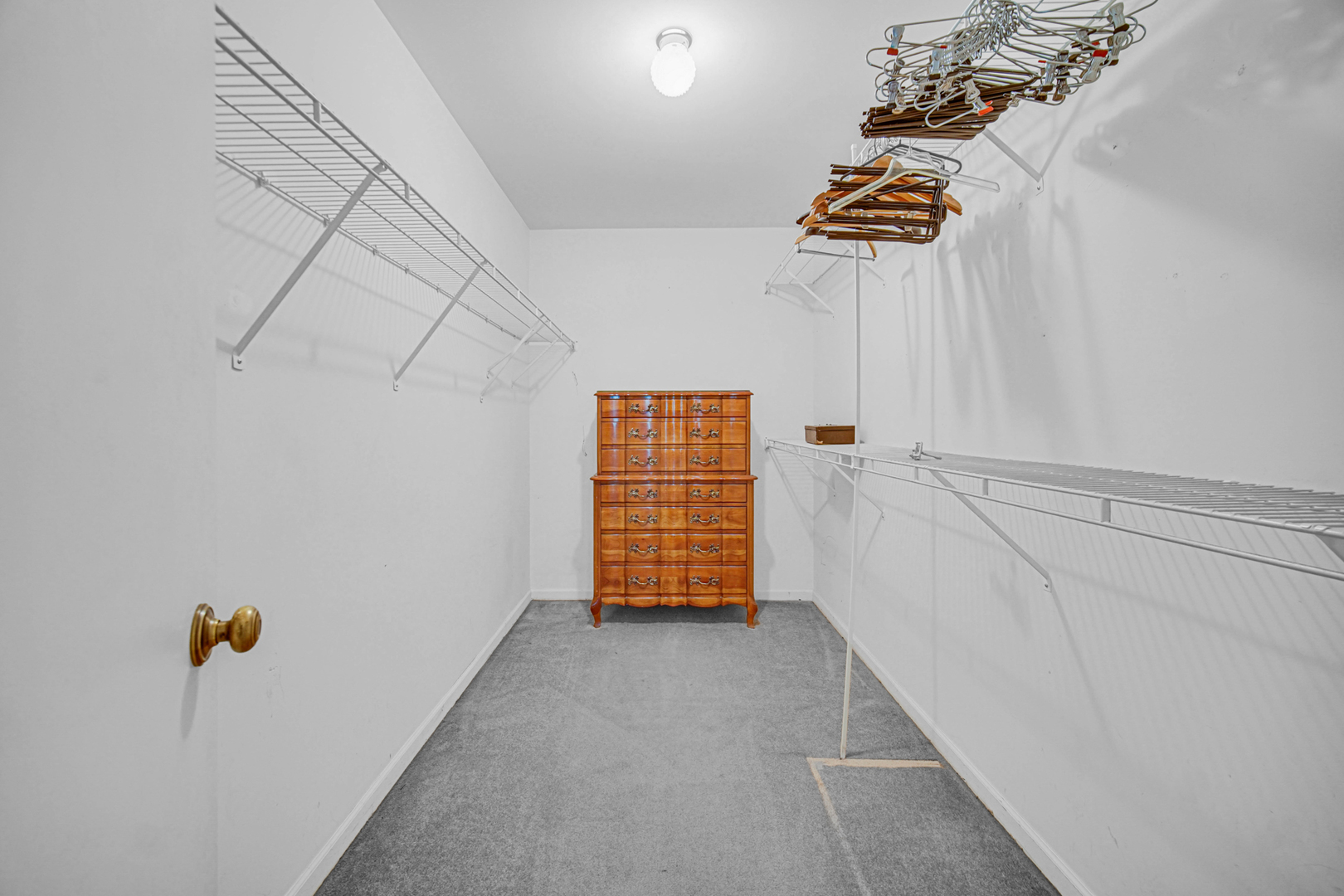 127 Acacia Circle #505, Indian Head Park, IL 60525