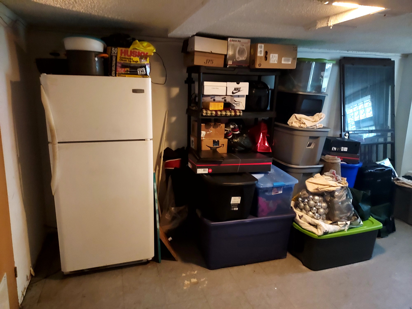 9834 S oglesby Street, Chicago, IL 60617