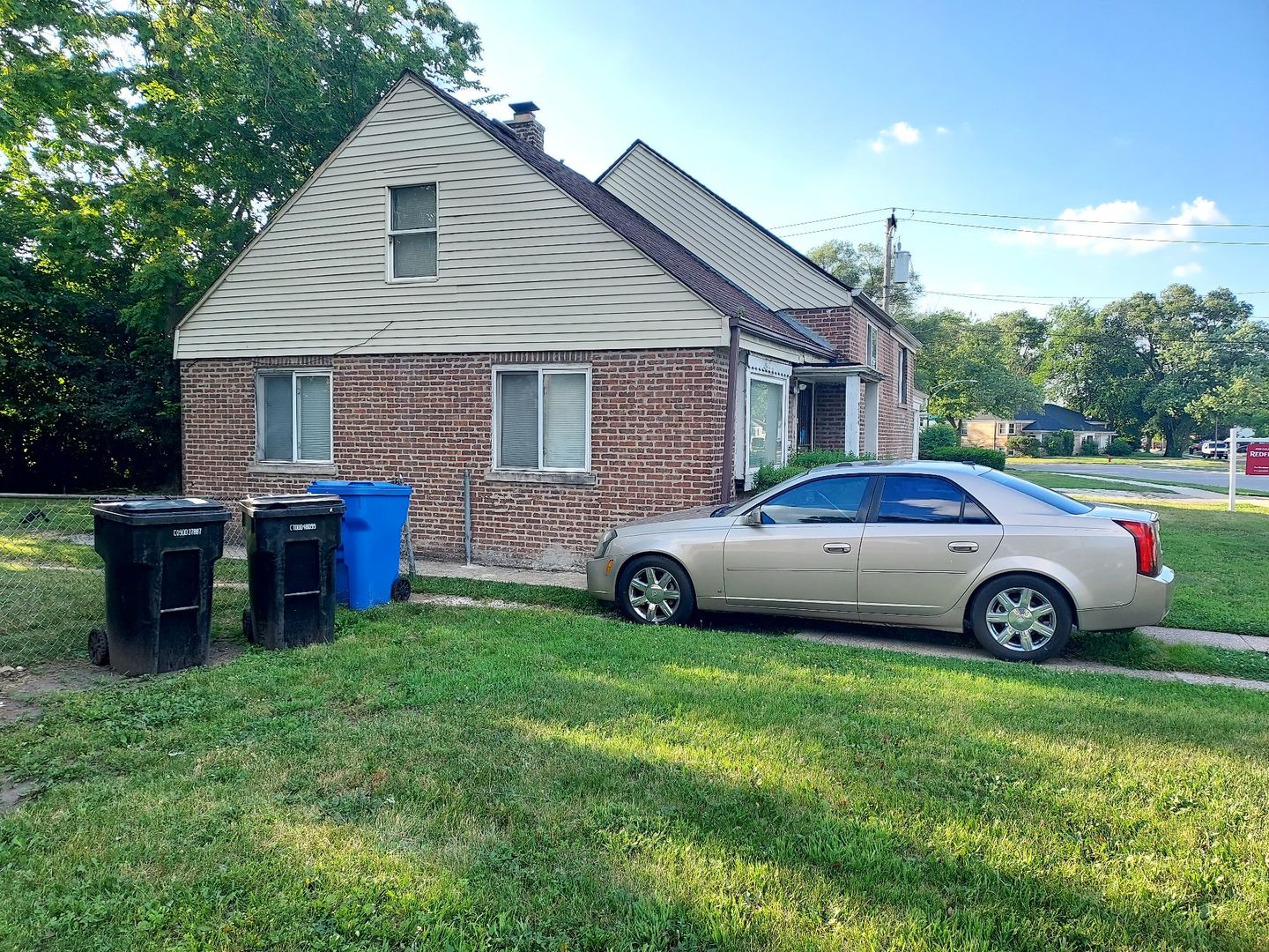 9834 S oglesby Street, Chicago, IL 60617