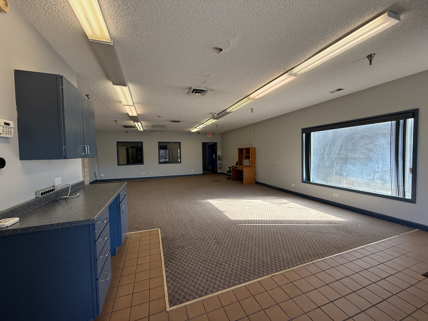 6434 S Cass Avenue, Westmont, IL 60559