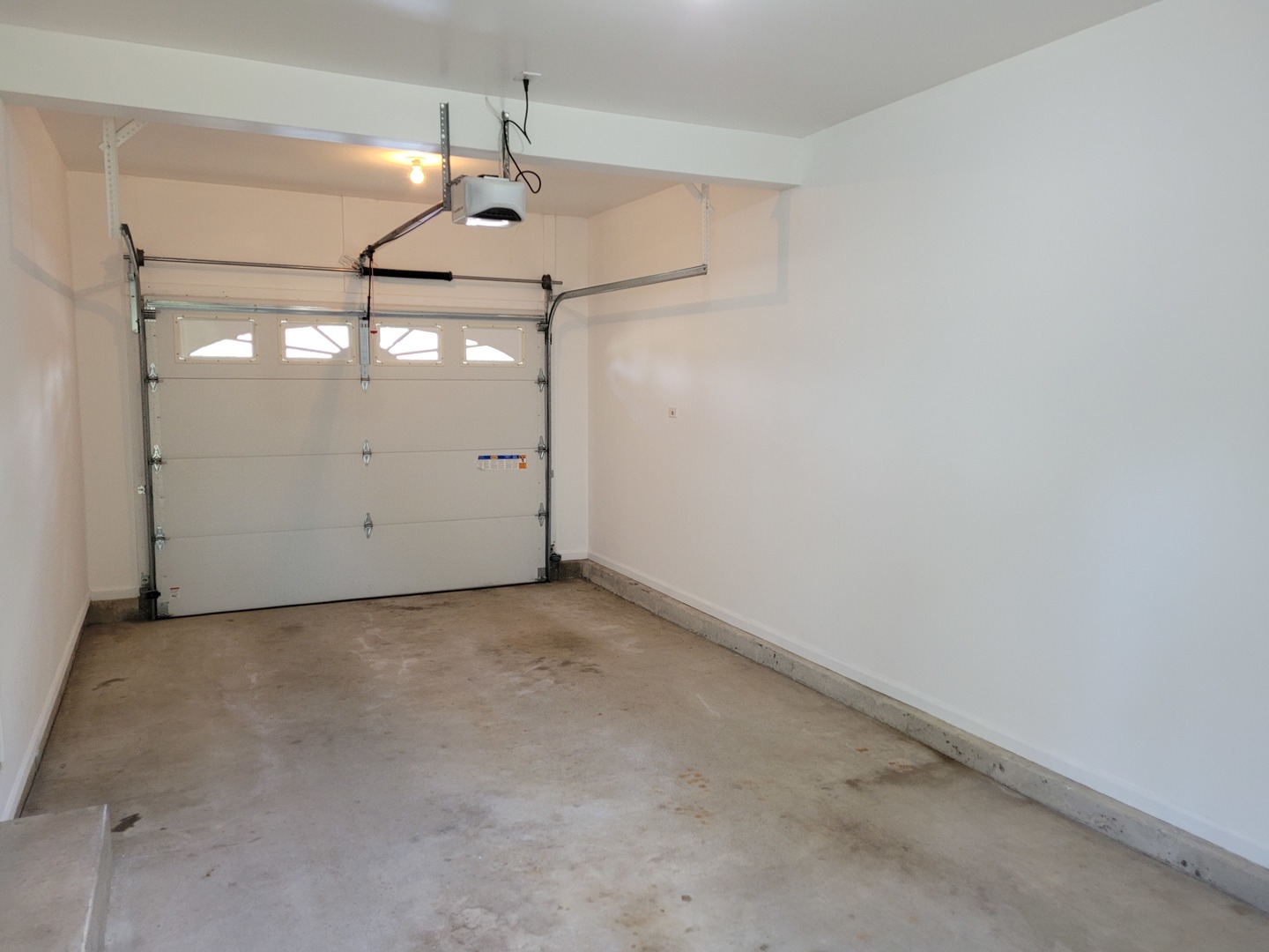 426 E 5th Street, Lockport, IL 60441