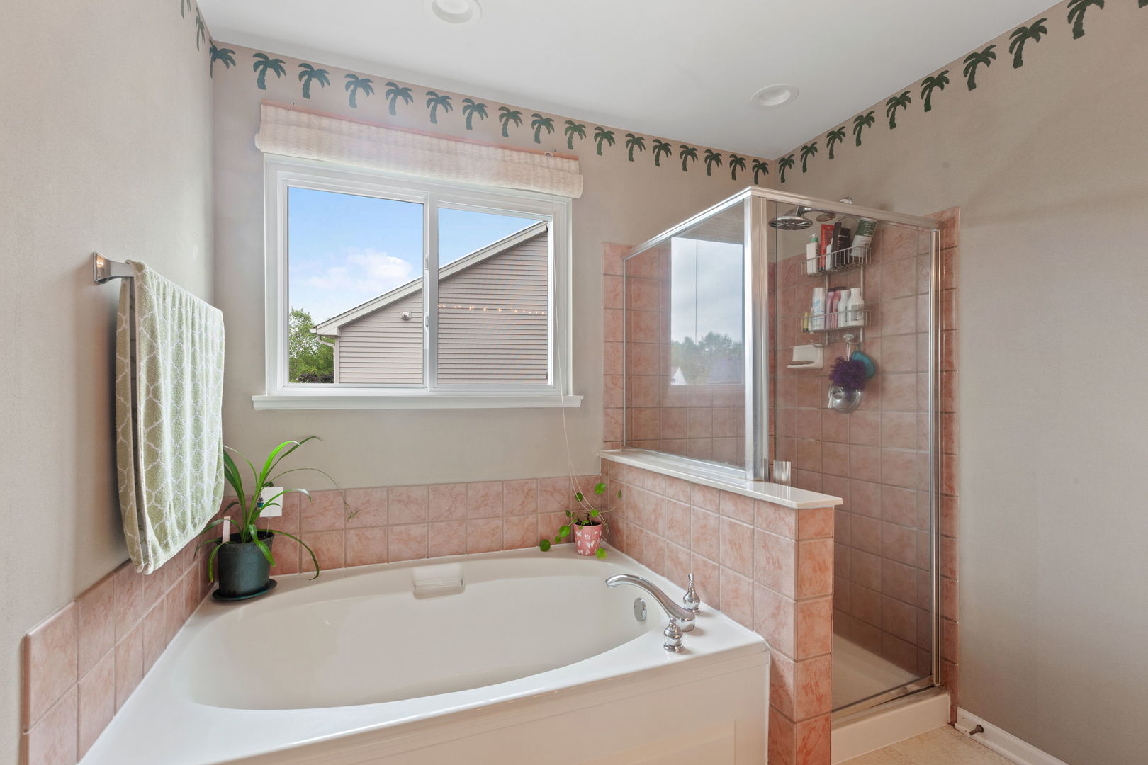3383 Sonoma Circle, Lake In The Hills, IL 60156