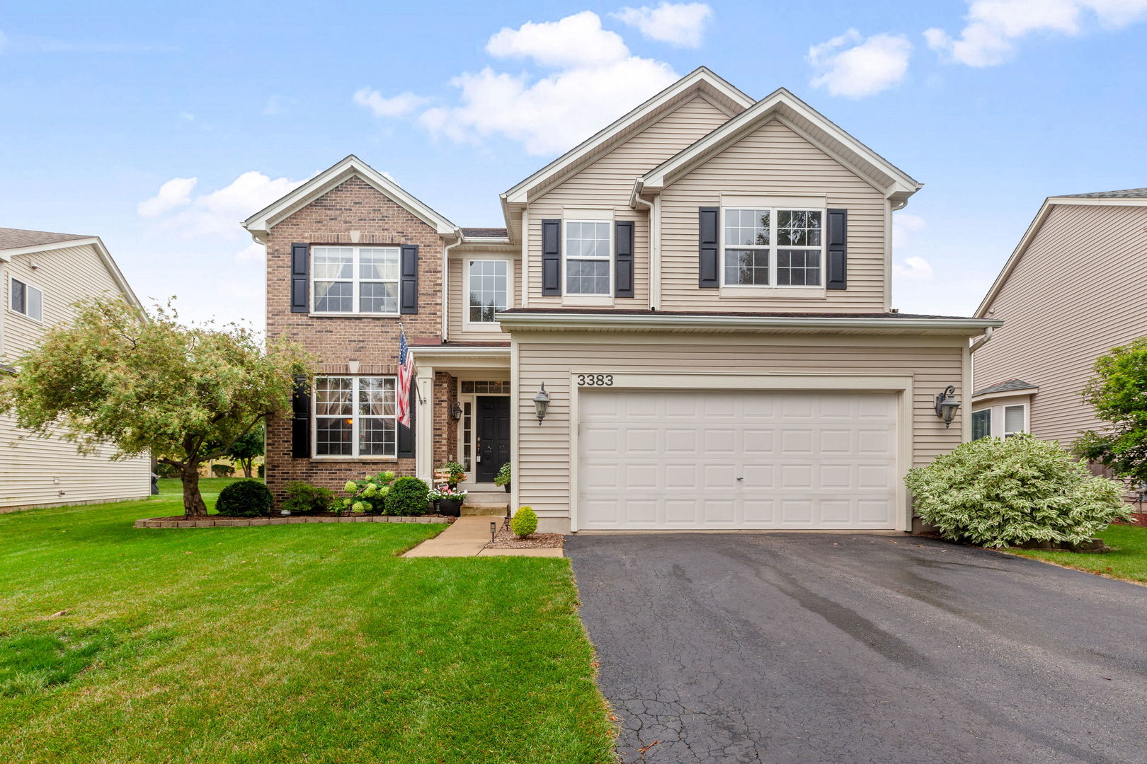 3383 Sonoma Circle, Lake In The Hills, IL 60156