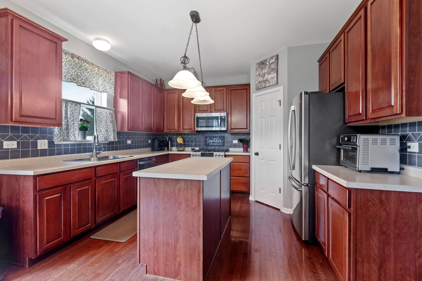 3383 Sonoma Circle, Lake In The Hills, IL 60156