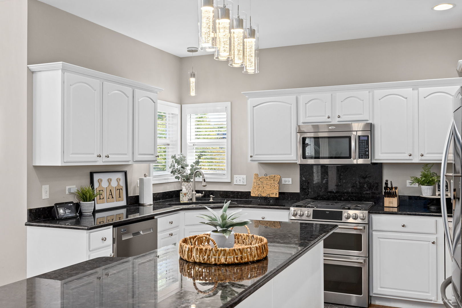 1187 Wheatland Court, Yorkville, IL 60560