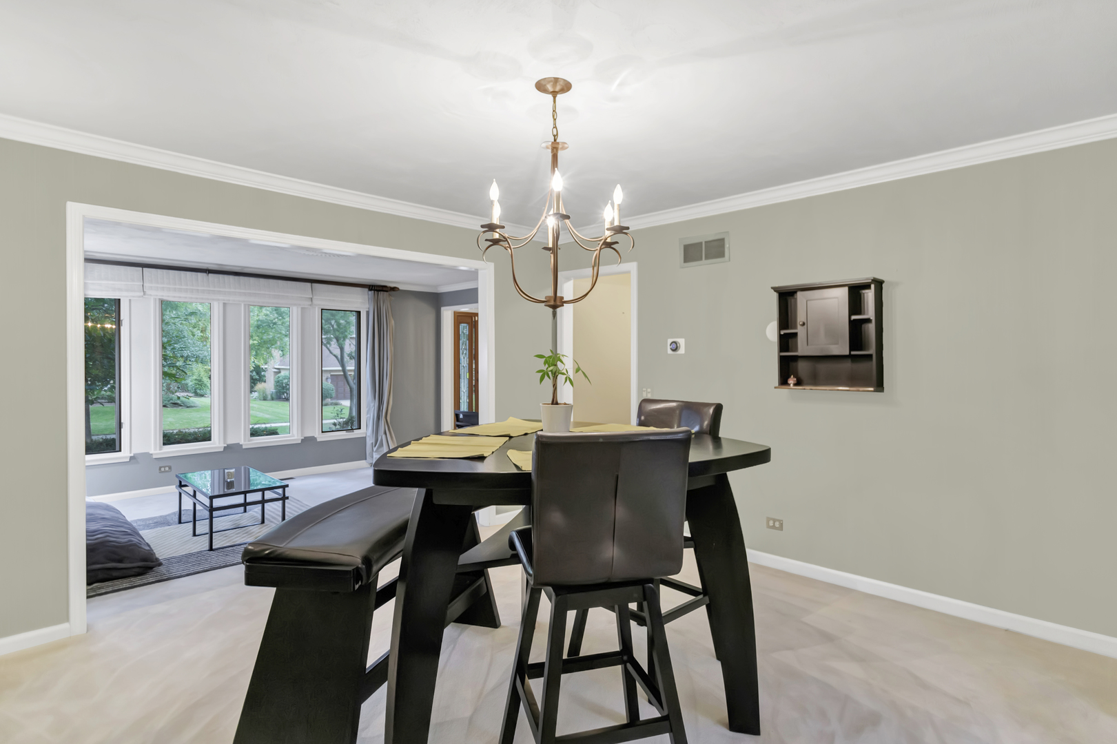 985 Chapel Court, Glen Ellyn, IL 60137