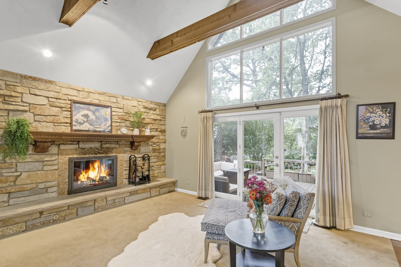 985 Chapel Court, Glen Ellyn, IL 60137