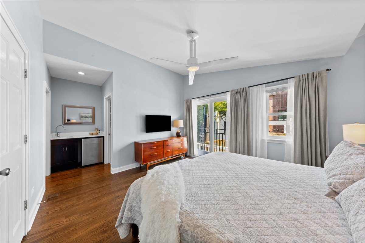 1852 N Sheffield Avenue, Chicago, IL 60614